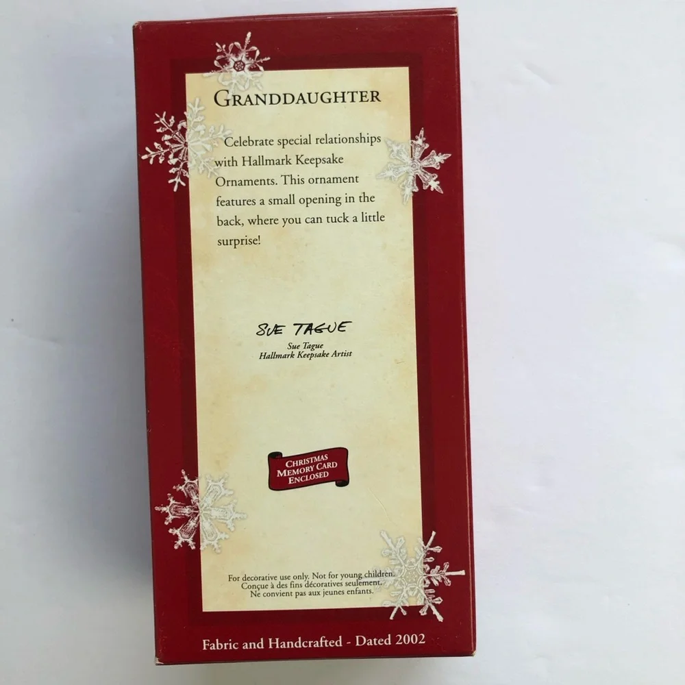 Hallmark Keepsake Ornament Granddaughter 2002